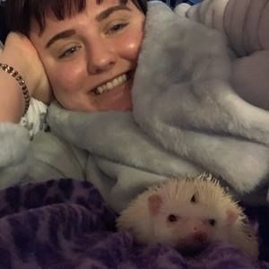 Meet your Posher, Nadia